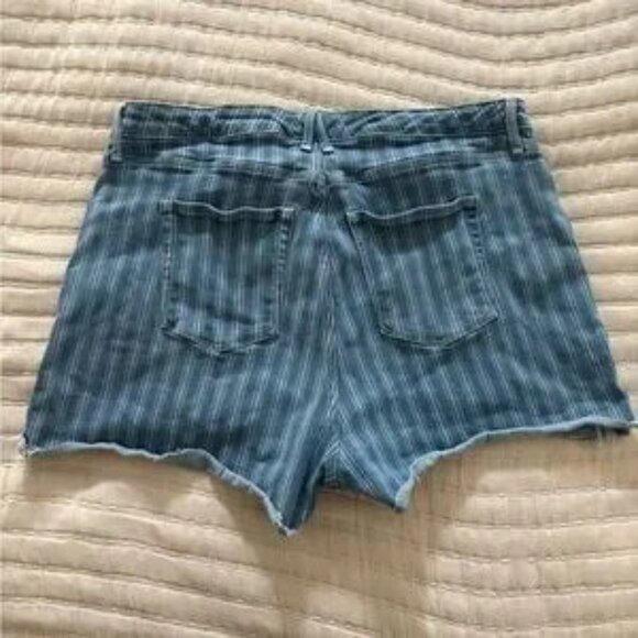 Good American Porkchops Cuttoff Blue Striped Jean Shorts 3” Inseam Women’s 16 - Picture 2 of 5